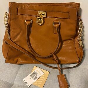 Michael Kors tan bag